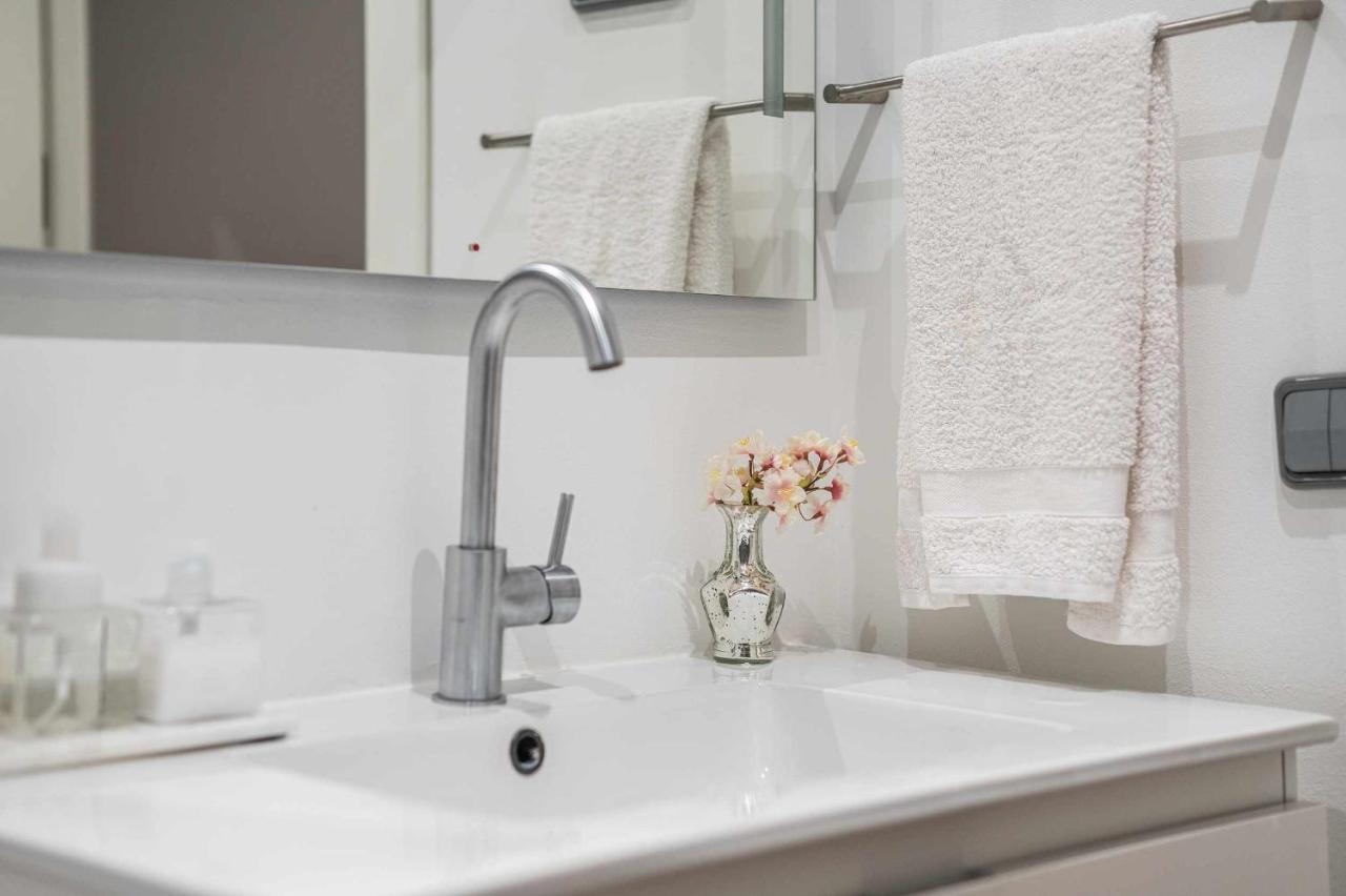 Chueca Gran Via Recoletos Libertad 24 8 Apartment Madrid Ngoại thất bức ảnh